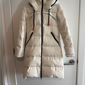 Women's Cream Wind Proof Puffer Coat